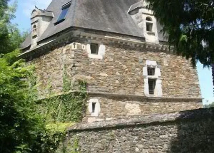 Hotel Chateau D'agneaux 3*