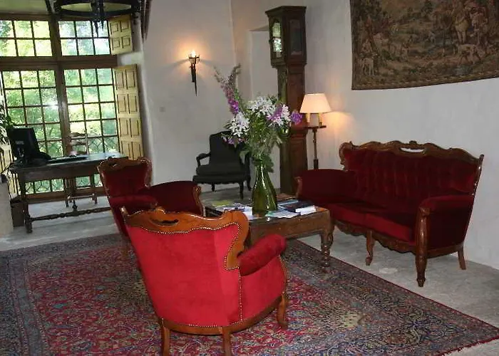 Hotel Chateau D'agneaux 3*